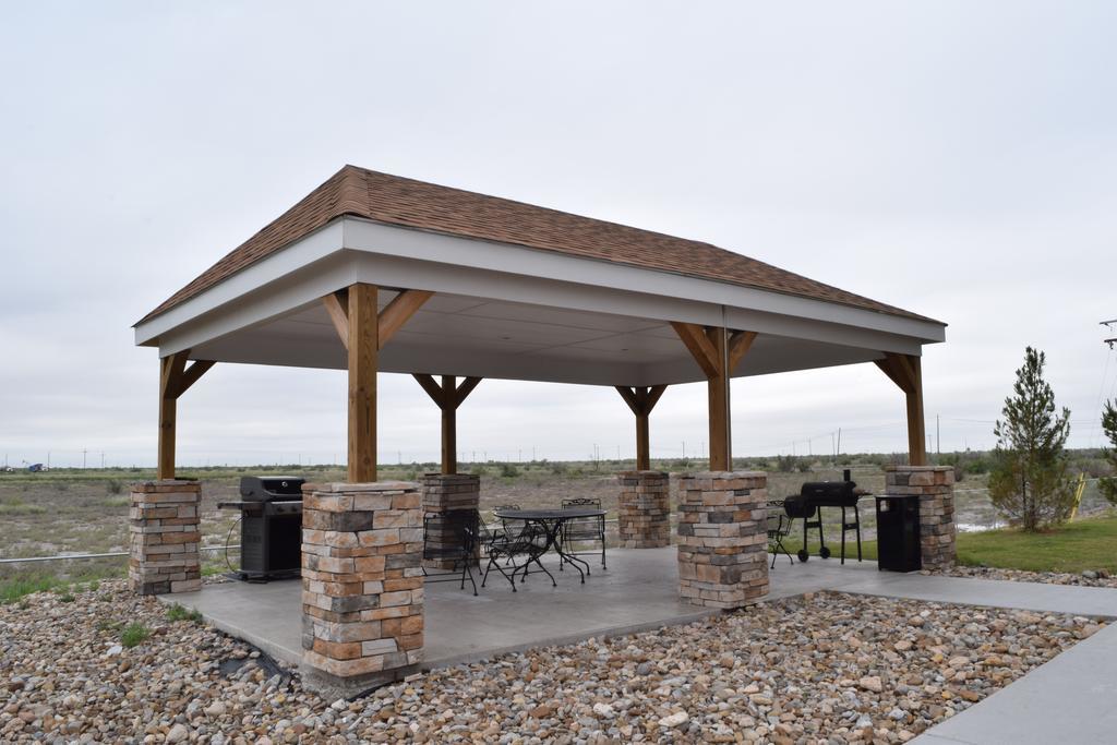 Microtel Inn And Suites Pecos Exterior foto