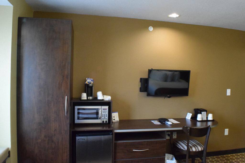 Microtel Inn And Suites Pecos Quarto foto